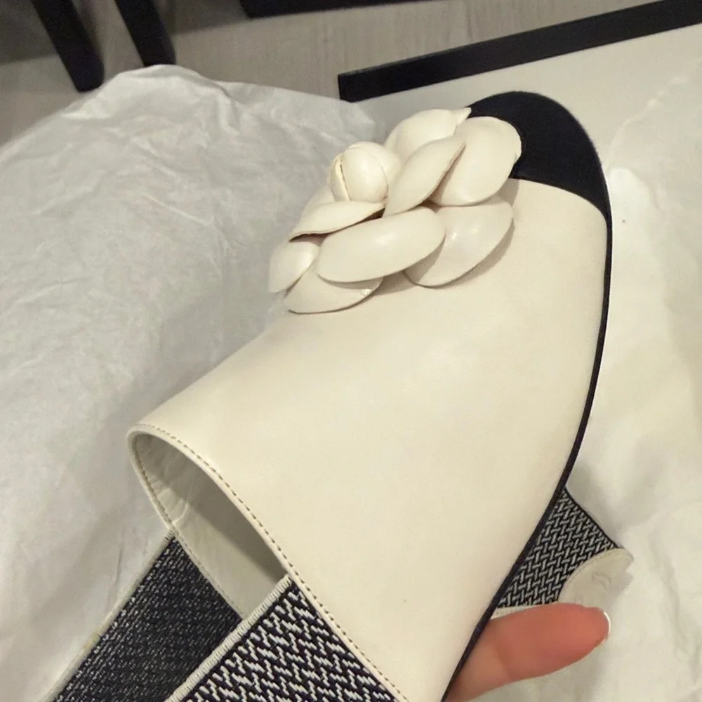 CHANEL Cream and Black Leather Camellia Slip-On Moccasins